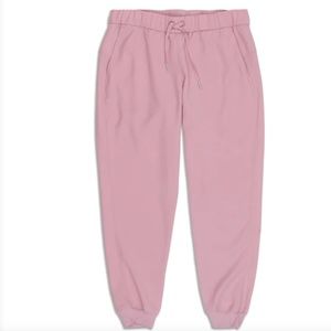 Lululemon On the Fly Joggers. NWOT